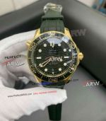 2025 Swiss Replica Omega Seamaster Green Dial Rose Gold Rubber Strap Watch